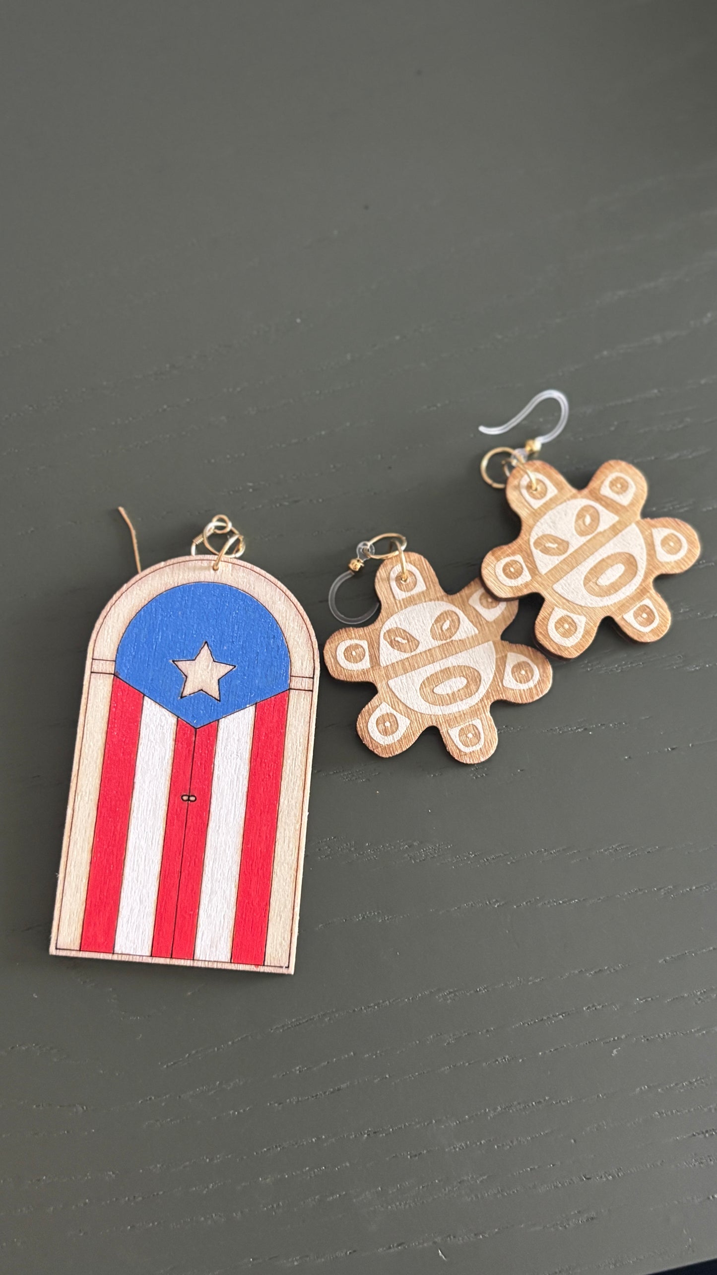 Taino Wood earrings (+ flag earring)